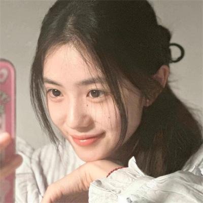 三个扑火的少年
